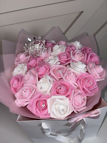 Luxury artificial rose bouquet - artificial,